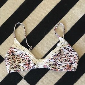 Billabong bikini top